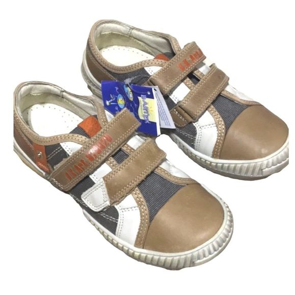 Bartek European SneakerUS 4.5 Euro 36